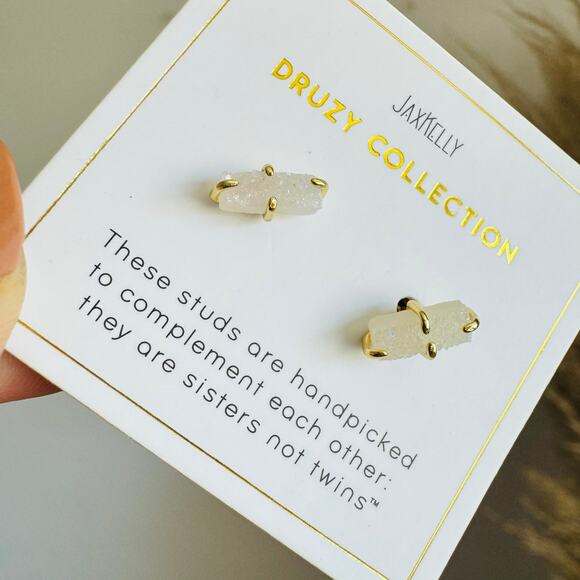 NEW ANTHROPOLOGIE JaxKelly 18kt Gold White Druzy Stone Gemstone Bar Earring - Picture 5 of 7